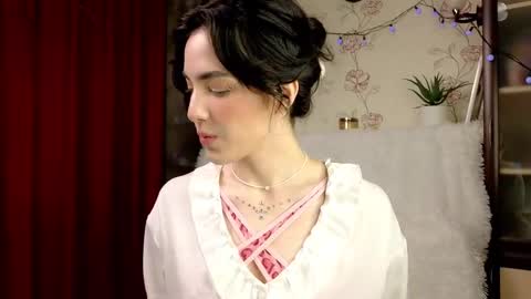 Snapshot of di_moon_ chatting on October 20, 3:01 pm Diana online show from October 20, 3:01 pm