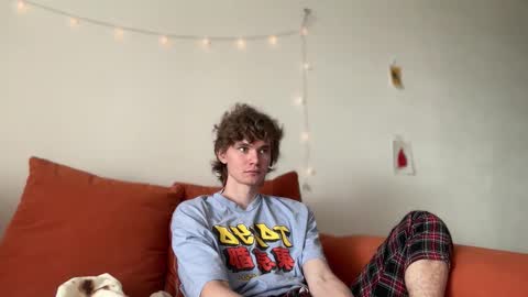 Snapshot of di_n_alex chatting on September 27, 9:58 am Di Alex online show from September 27, 9:58 am