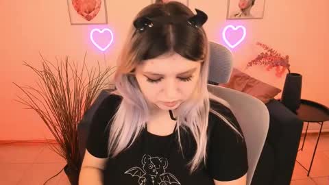 Dia online show from March 3, 1:10 am