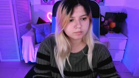 Dia online show from October 21, 7:47 pm