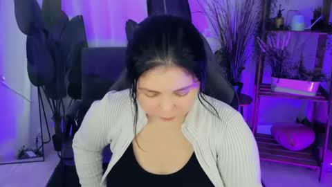 Dia online show from July 23, 9:02 pm