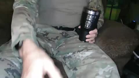 Yeti online show from February 1, 3:32 pm