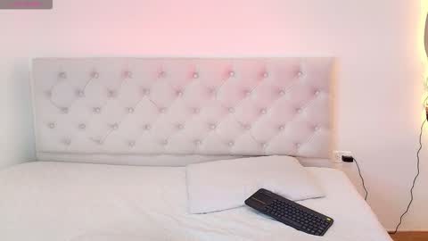 Diamond  online show from December 18, 12:33 pm