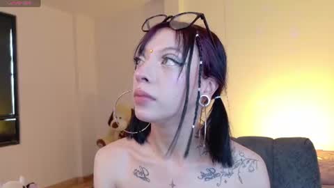 Diamond  online show from July 28, 3:21 pm
