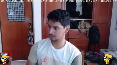 Snapshot of diamond_bruno chatting on February 23, 4:48 pm Bruno Diamond online show from February 23, 4:48 pm