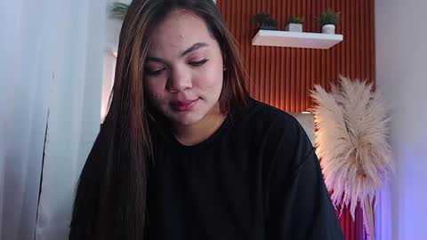 Snapshot of diamond_canela chatting on January 24, 5:42 am diamond_canela online show from January 24, 5:42 am