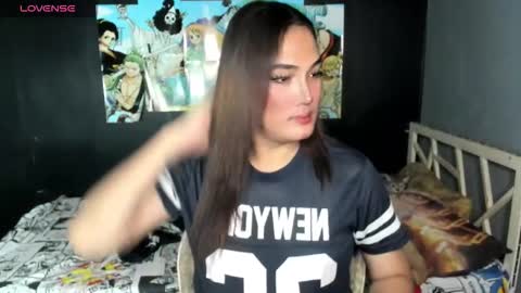 Snapshot of diamond_foxy chatting on February 15, 8:24 am Wency online show from February 15, 8:24 am