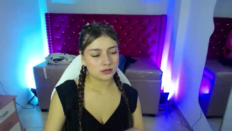 Snapshot of diamond_juliana_ chatting on April 10, 3:23 am diamond_juliana_ online show from April 10, 3:23 am