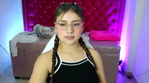Snapshot of diamond_juliana_ chatting on April 21, 3:13 am diamond_juliana_ online show from April 21, 3:13 am