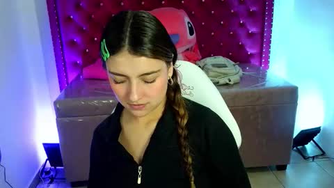 Snapshot of diamond_juliana_ chatting on April 30, 3:13 am diamond_juliana_ online show from April 30, 3:13 am