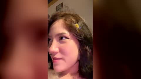 Snapshot of diamondktty chatting on March 18, 2:15 am vanessa online show from March 18, 2:15 am