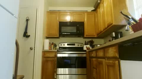 Snapshot of diamondmonroexo chatting on October 21, 5:02 pm DiamondMonroeXo online show from October 21, 5:02 pm