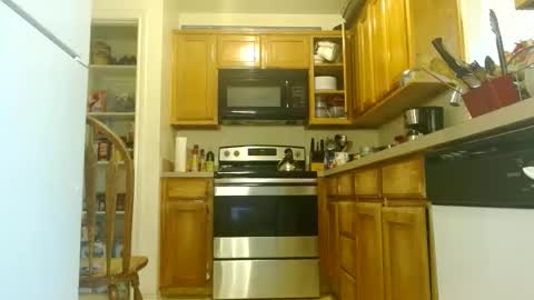 Snapshot of diamondmonroexo chatting on October 31, 5:25 pm DiamondMonroeXo online show from October 31, 5:25 pm