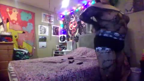 Snapshot of diamondrose1992 chatting on March 16, 3:56 am diamondrose1992 online show from March 16, 3:56 am