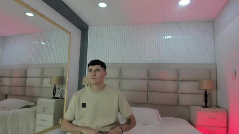 diamondss_1 online show from May 30, 10:07 pm