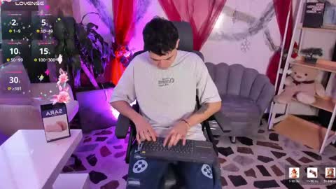 diamondss_1 online show from June 5, 11:27 am