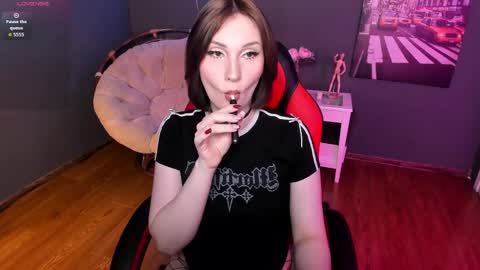 diana__rose online show from March 18, 10:51 am