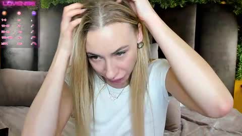 Diana  online show from January 14, 8:09 am