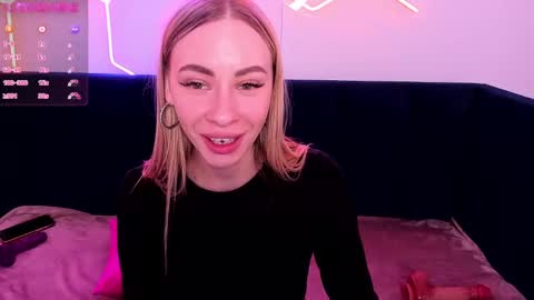 Diana  online show from February 8, 2:49 pm