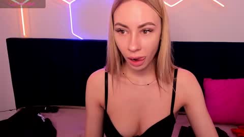 Diana  online show from February 15, 8:54 am