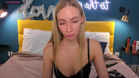 Diana  online show from March 2, 1:36 am