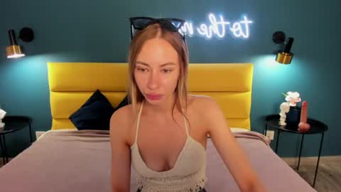 Diana  online show from July 20, 1:42 am