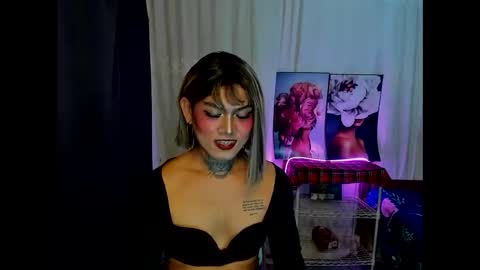 Snapshot of diana_hugex chatting on October 10, 7:24 pm kak sakir online show from October 10, 7:24 pm