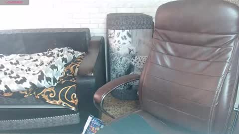 Diana li  online show from March 7, 8:13 am