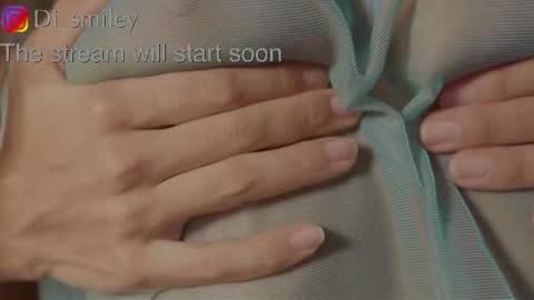 Snapshot of diana_smiley chatting on April 2, 12:52 am Diana online show from April 2, 12:52 am