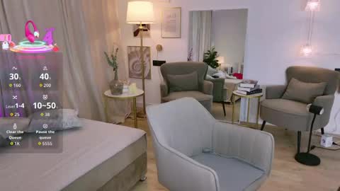 Snapshot of diana_soft chatting on April 21, 2:45 pm Diana online show from April 21, 2:45 pm