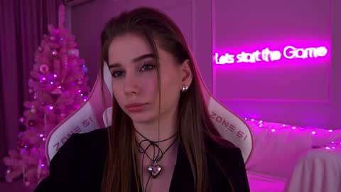 Diana online show from December 23, 4:01 am