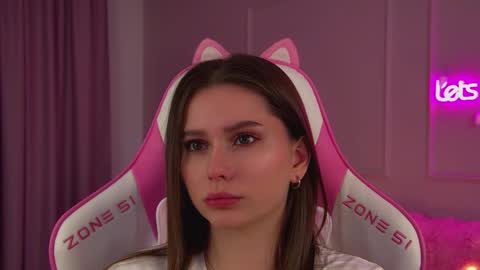 Diana online show from December 18, 6:25 pm