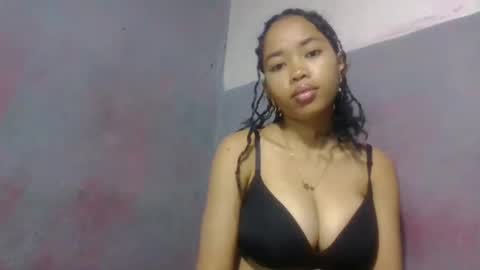 dianah06 online show from March 22, 8:51 am