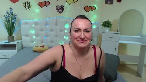 Diana online show from March 12, 10:05 am