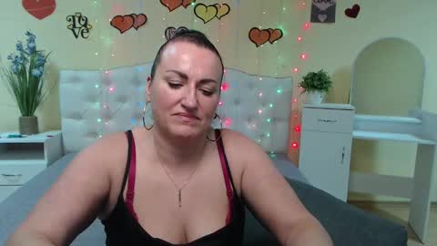 Diana online show from March 12, 4:13 pm