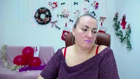 Diana online show from December 19, 6:59 pm