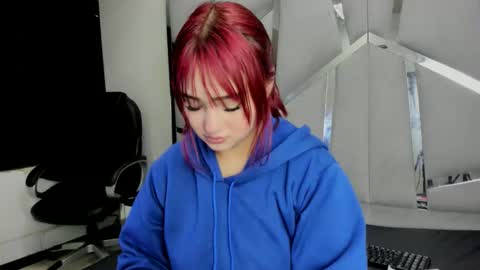 dianarous online show from January 16, 2:37 am