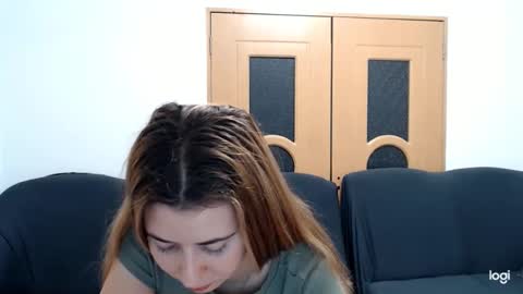 dianasmiey7 online show from December 14, 7:03 pm