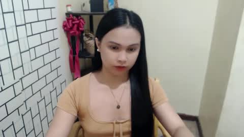 Diane online show from February 5, 1:44 pm