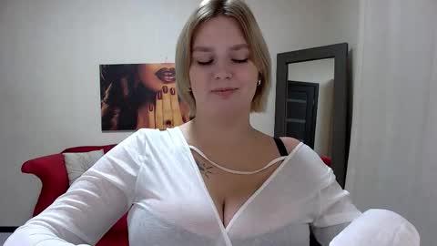 Diane Mills online show from September 22, 7:05 pm