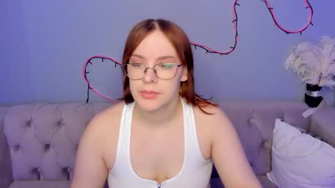 Snapshot of dianne_davis chatting on February 12, 9:31 am Dianne online show from February 12, 9:31 am