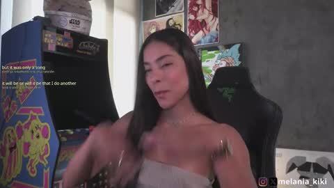 Melania   -    online show from October 28, 8:00 pm