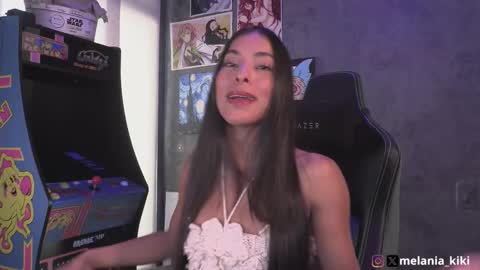 Melania   -    online show from October 30, 9:26 pm