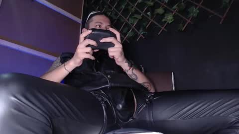 DICAPRIO online show from October 10, 5:06 am