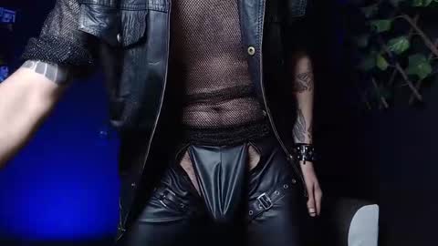 DICAPRIO online show from October 24, 5:59 am