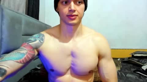 jhon online show from December 4, 10:18 pm