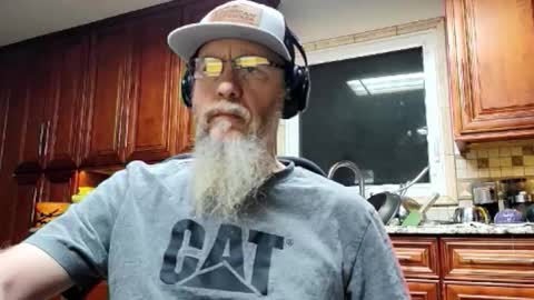 Snapshot of dick_feelsgood chatting on October 24, 10:44 am Dick Feelsgood online show from October 24, 10:44 am