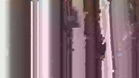 dick_giantcouples online show from March 16, 5:44 am