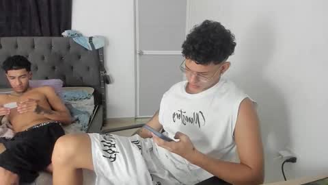 Snapshot of dick_master17 chatting on November 11, 1:27 am dick online show from November 11, 1:27 am