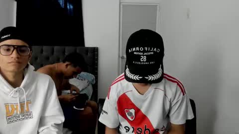 Snapshot of dick_master17 chatting on November 29, 11:57 am dick online show from November 29, 11:57 am